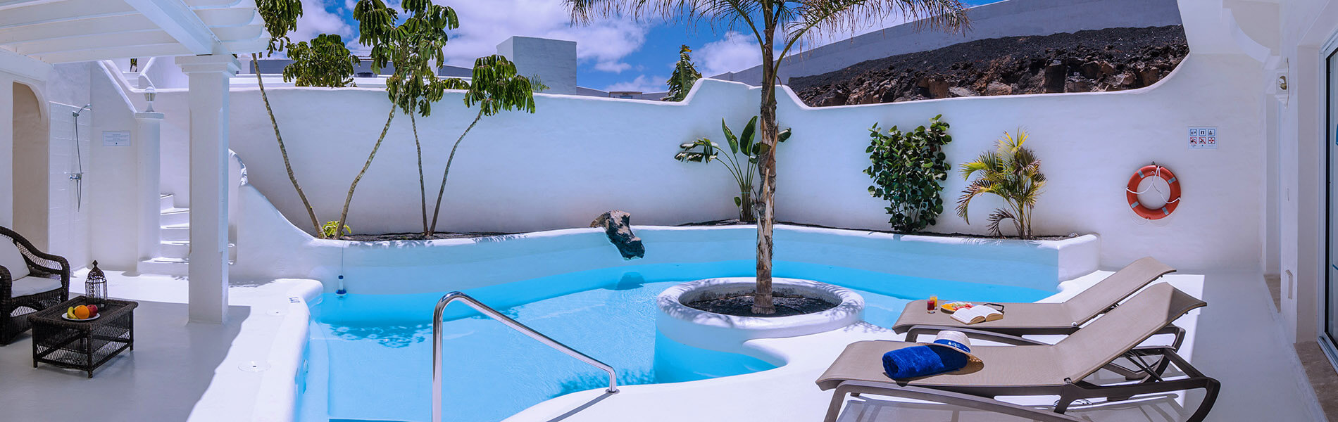 Bahiazul Villas & Club